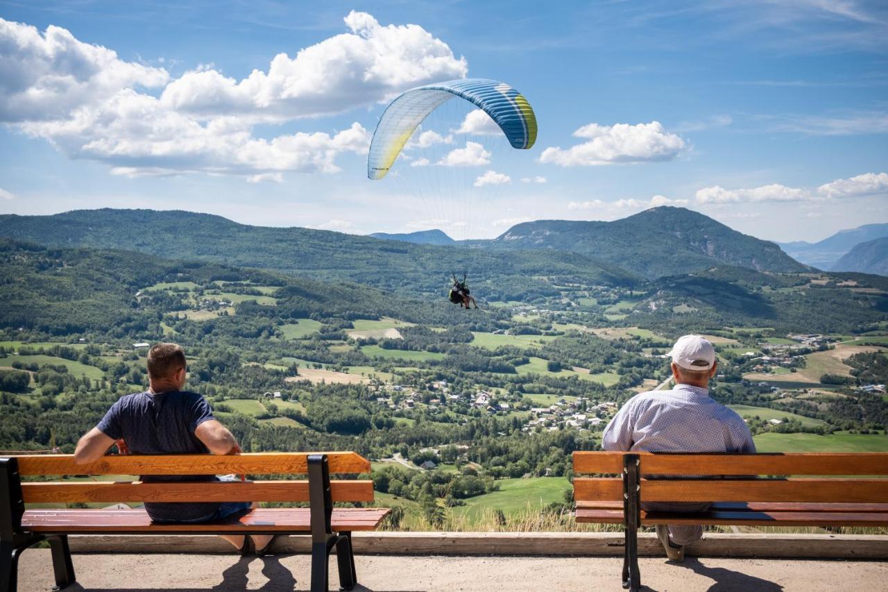 Huttopia Lac de Serre-Ponçon Le Lautaret Exterior foto